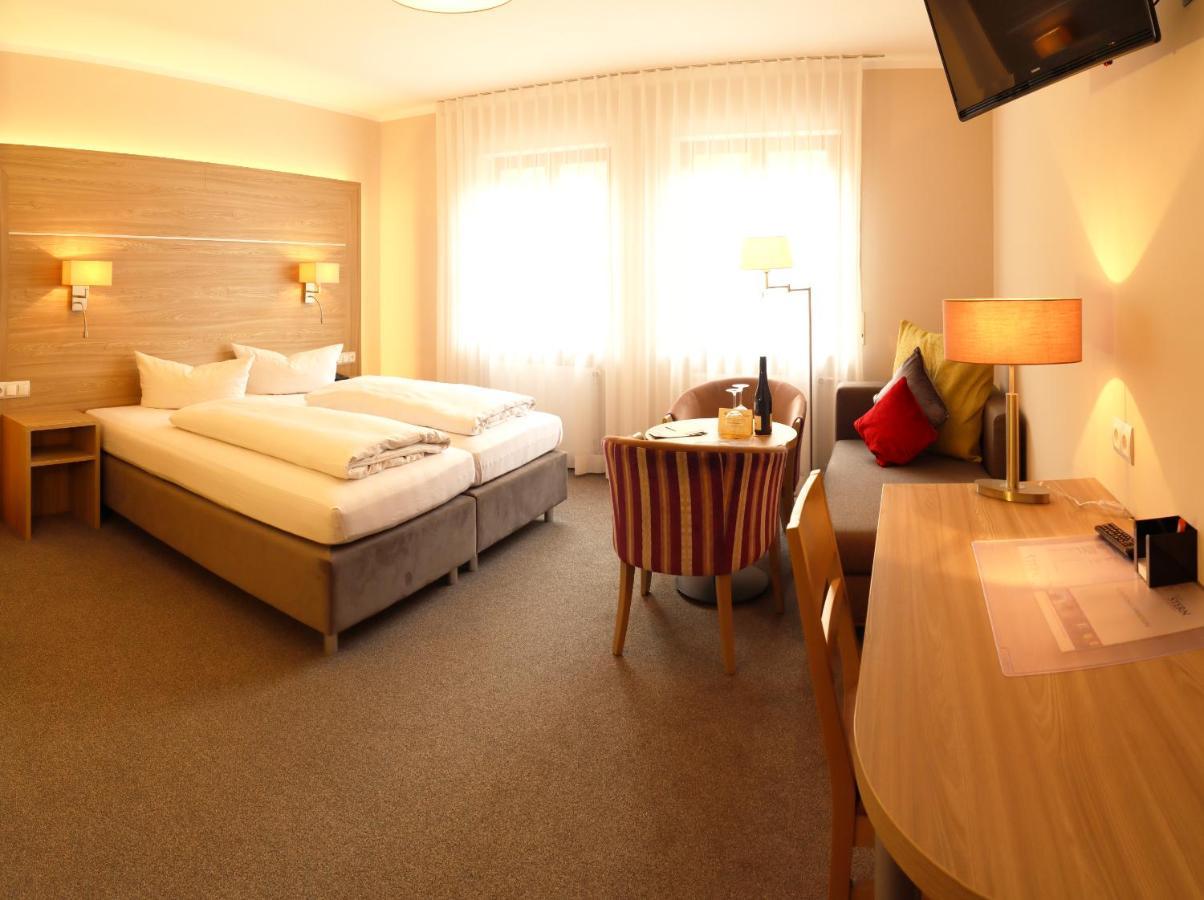 Michels Stern Hotell Marktbreit Eksteriør bilde